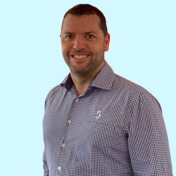 Portrait placeholder for Travis Evans